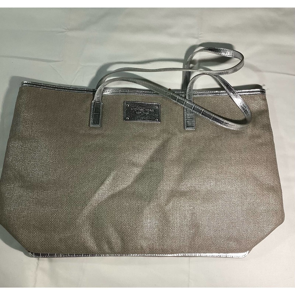 Michael korrs silver tweed large tote